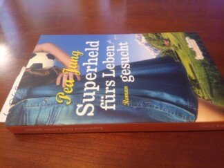 Superheld fürs Leben gesucht - signiert von der Autorin