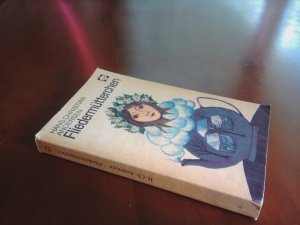 Fliedermütterchen und andere Märchen. Inhalt: Das Feuerzeug, Der kleine Klaus und der große Klaus, Der Schweinehirt, Tölpel-Hans, Des Kaisers neue Kleider u. v. m.
